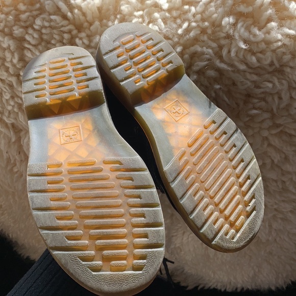 Dr. Martens Patent Leather Lace Up Boot - Picture 3 of 6